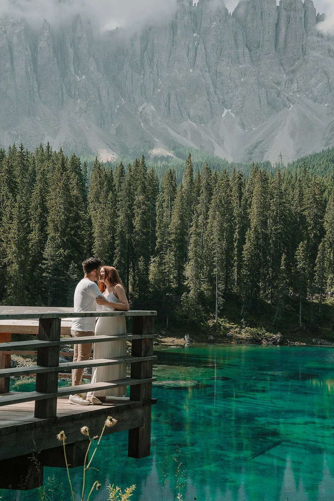 Sesión de Preboda en el Lago di Carezza, Dolomitas | El Velo Blanco. El Velo Blanco I Fotógrafos de Bodas