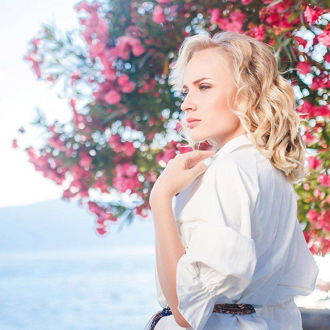 Wedding makeup artist hairdresser in Montenegro. Makeup artist and hairdresser in Montenegro Nadia Lia