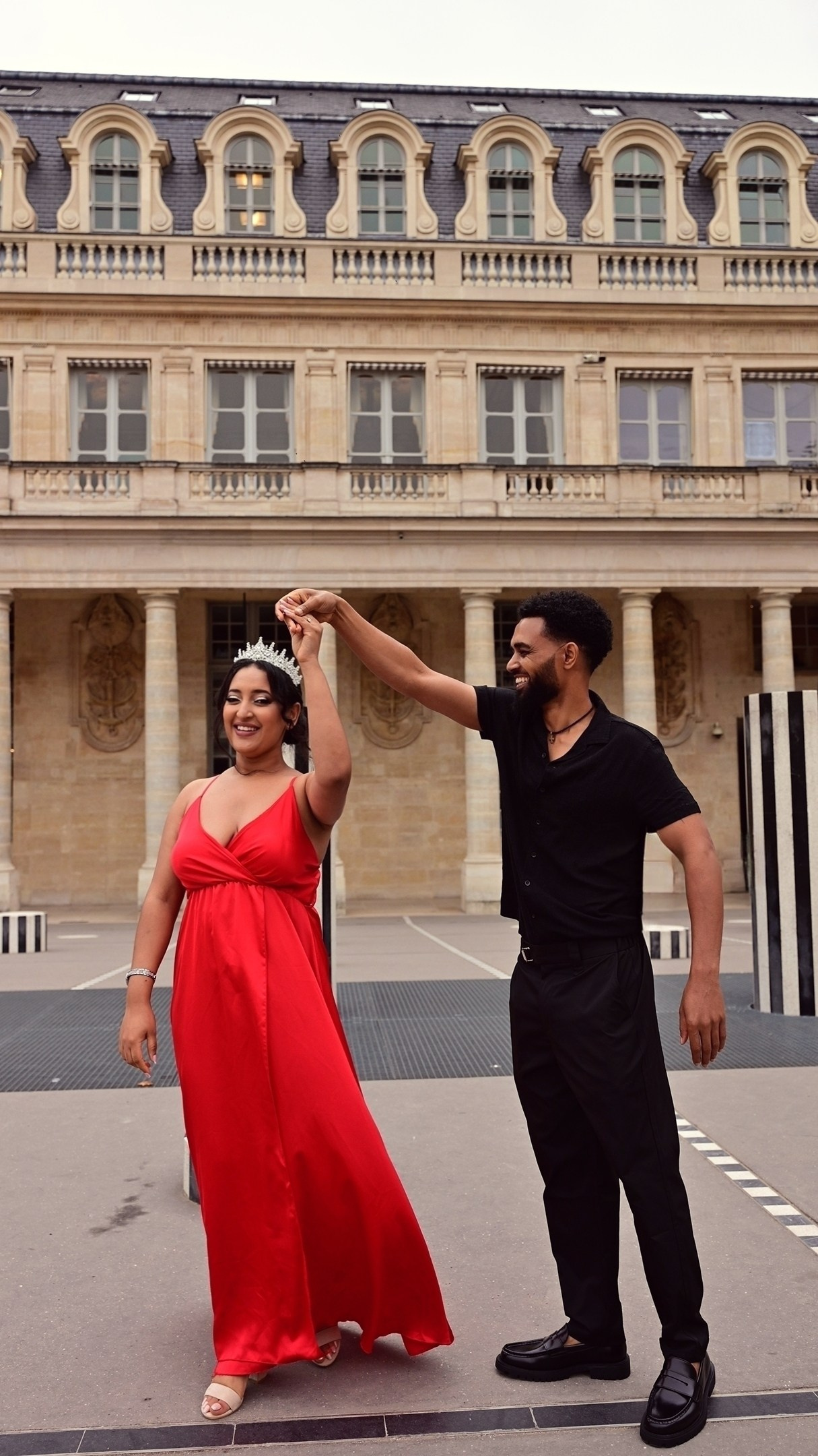 Lovestory photoshoot in Paris. Alina Tagzieva- a photograper in Paris