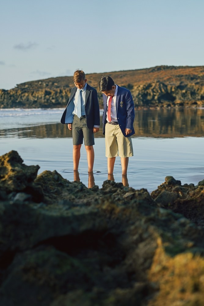Comunión en la playa con luz natural