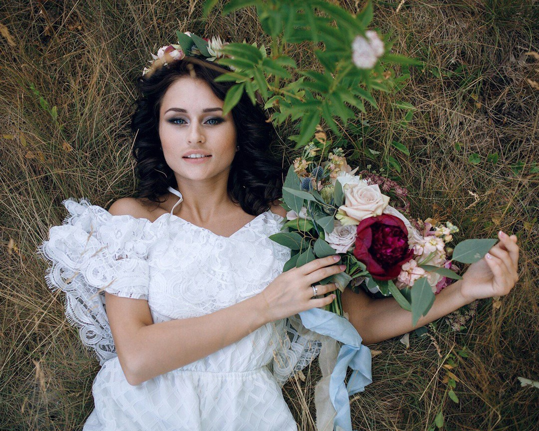 Wedding makeup artist hairdresser in Montenegro. Makeup artist and hairdresser in Montenegro Nadia Lia