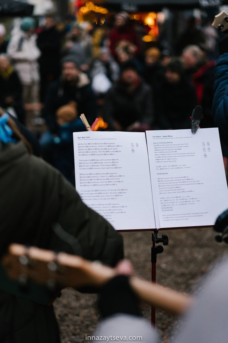 Ukulele Munich Giesing. Inna Zaytseva Photography | Fotografin in München | Content Creation