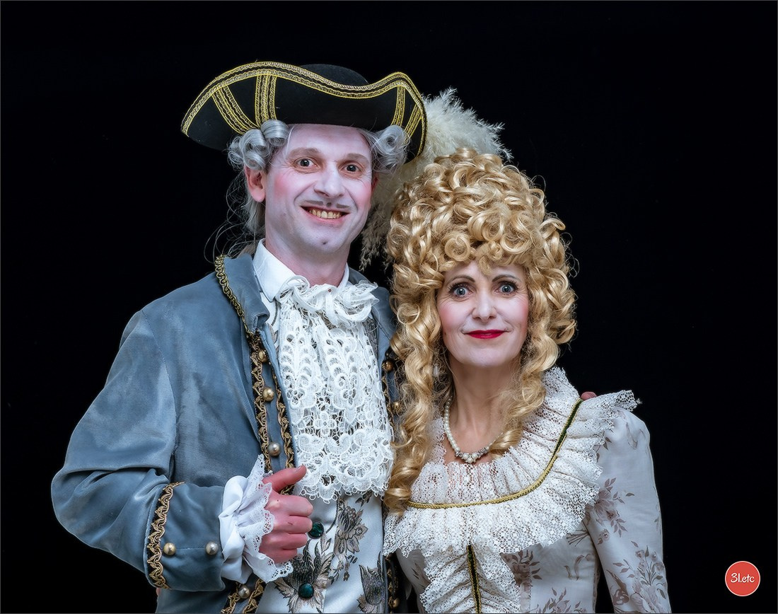 SOIREE CARNAVAL chez Manicook Marché et Restaurant Asiatique. Photographe à Strasbourg | Portraits, Studio, Enfants, Événements