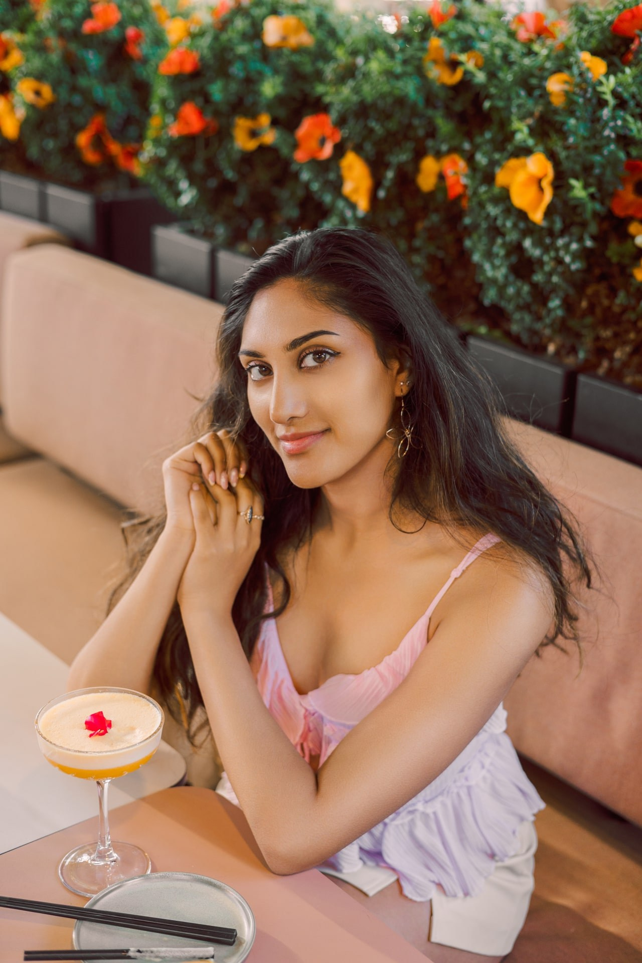 Café Moments — Feminine Portrait Session in Rotterdam City Center. Romantic & Soulful Photography by Natalia Olhova in Rotterdam