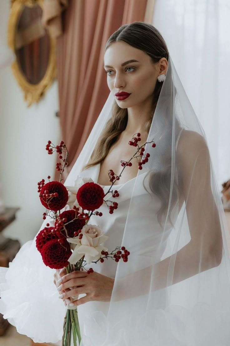 Wedding guide. Wedding and elopement photographer Italy Tuscany Como Milan Pavia Marija Galaka