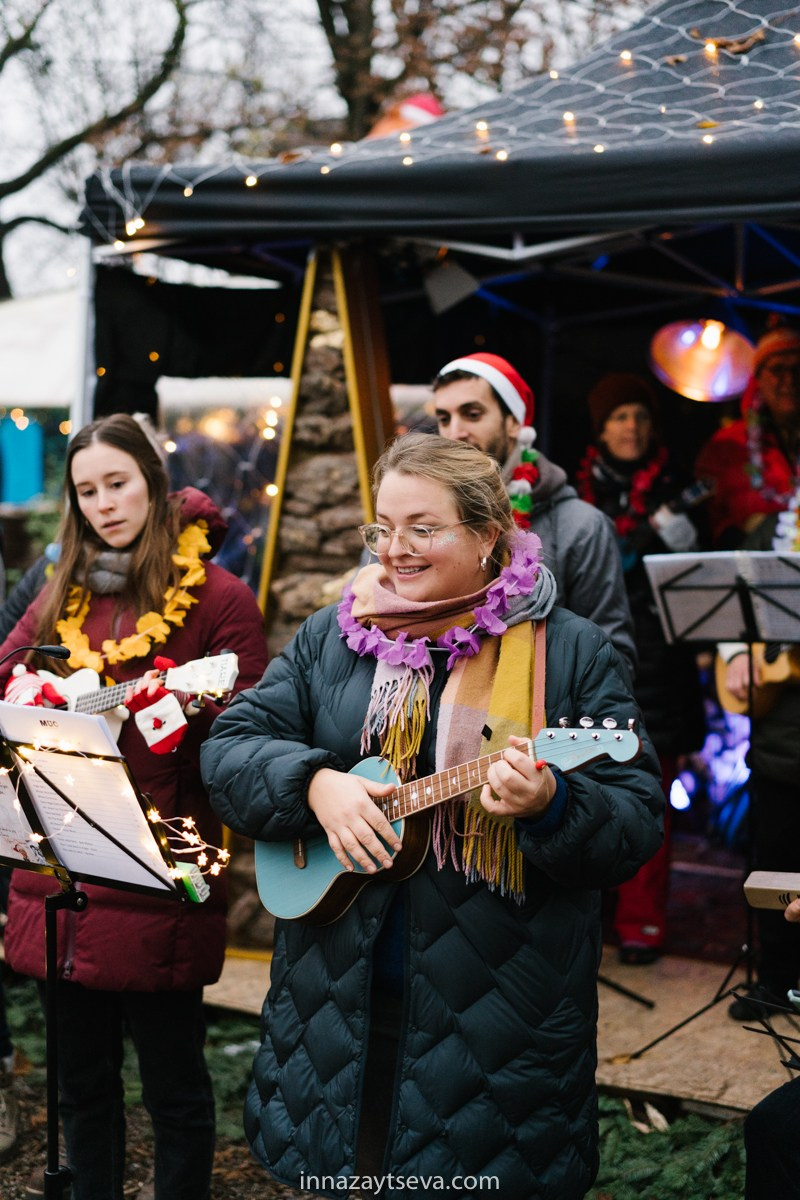 Ukulele Munich Giesing. Inna Zaytseva Photography | Fotografin in München | Content Creation