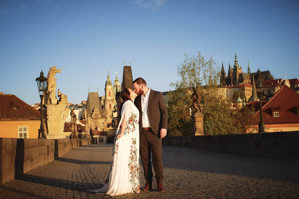 Pre-Dawn Sunrise Engagement Session in Prague