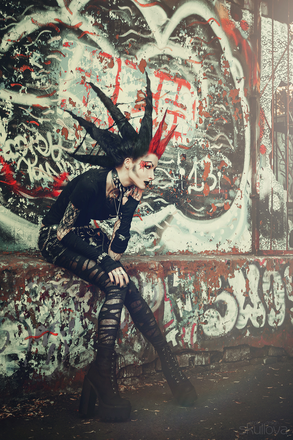 DeathRock (2014). Фотограф и ретушер в Белграде Елена Skullova