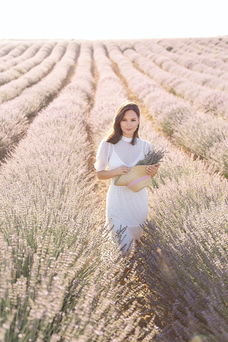 Лавандовые поля в Испании, фотосессии в лаванде на Коста-Бланка. Фотограф и визажист Анастасия Гусарова