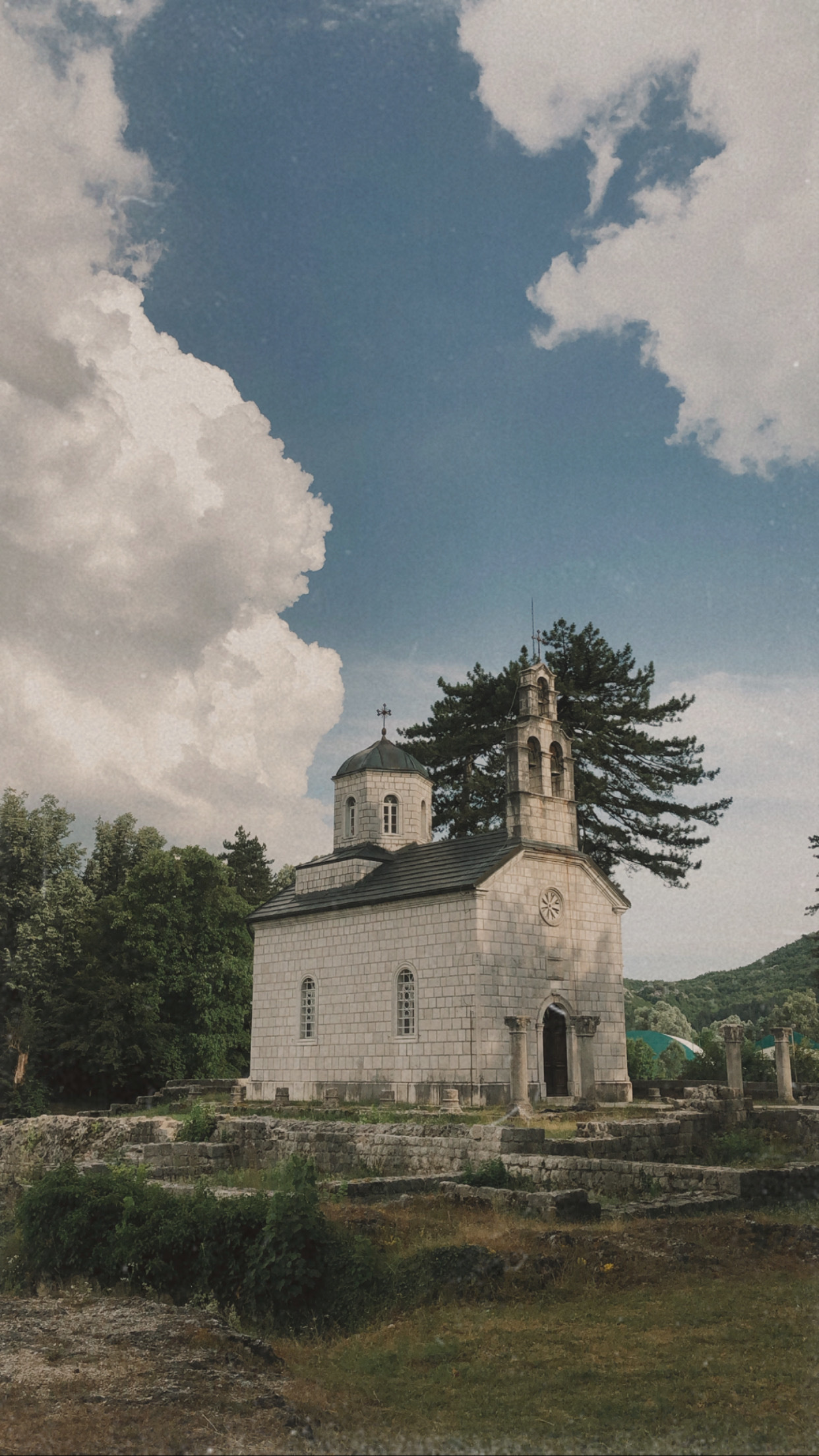 Voors en tegens van immigreren naar Montenegro