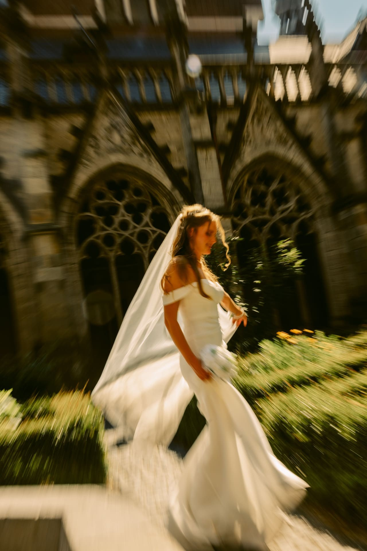 Summer Wedding Photoshoot in Utrecht — A Day to Remember. Romantic & Soulful Photography by Natalia Olhova in Rotterdam