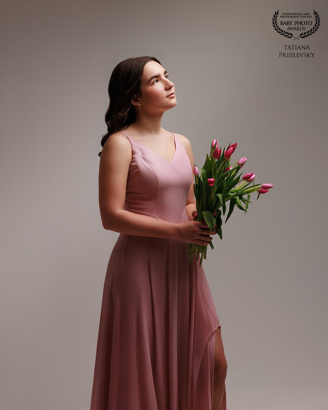 Contact. I am a portrait photographer, creating portraits at all stages of your life! Welcome to my studio in Westmount, Quebec