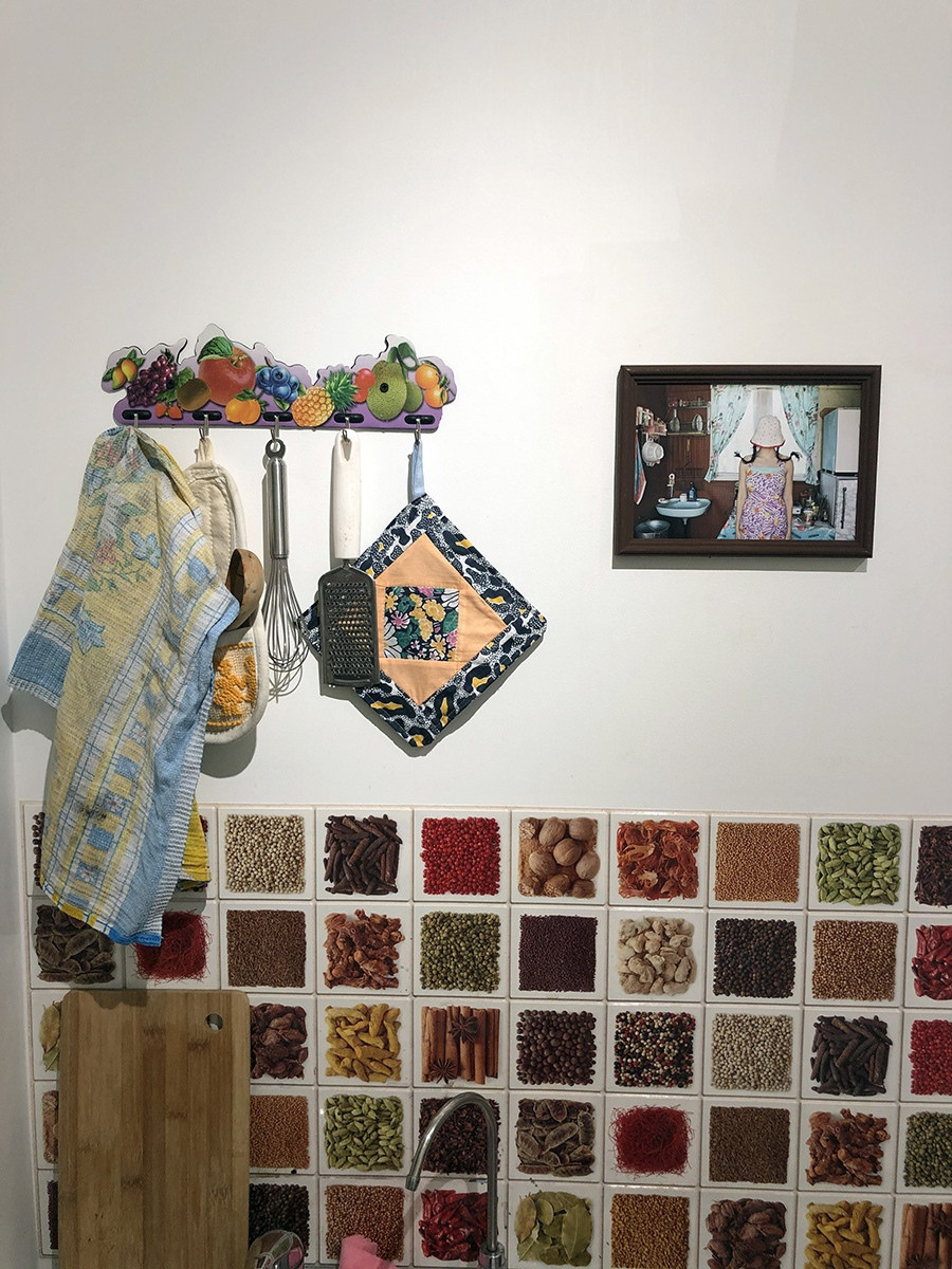 Puree with a taste of Triangles. Katya Bogachevskaya — independent curator, lecturer