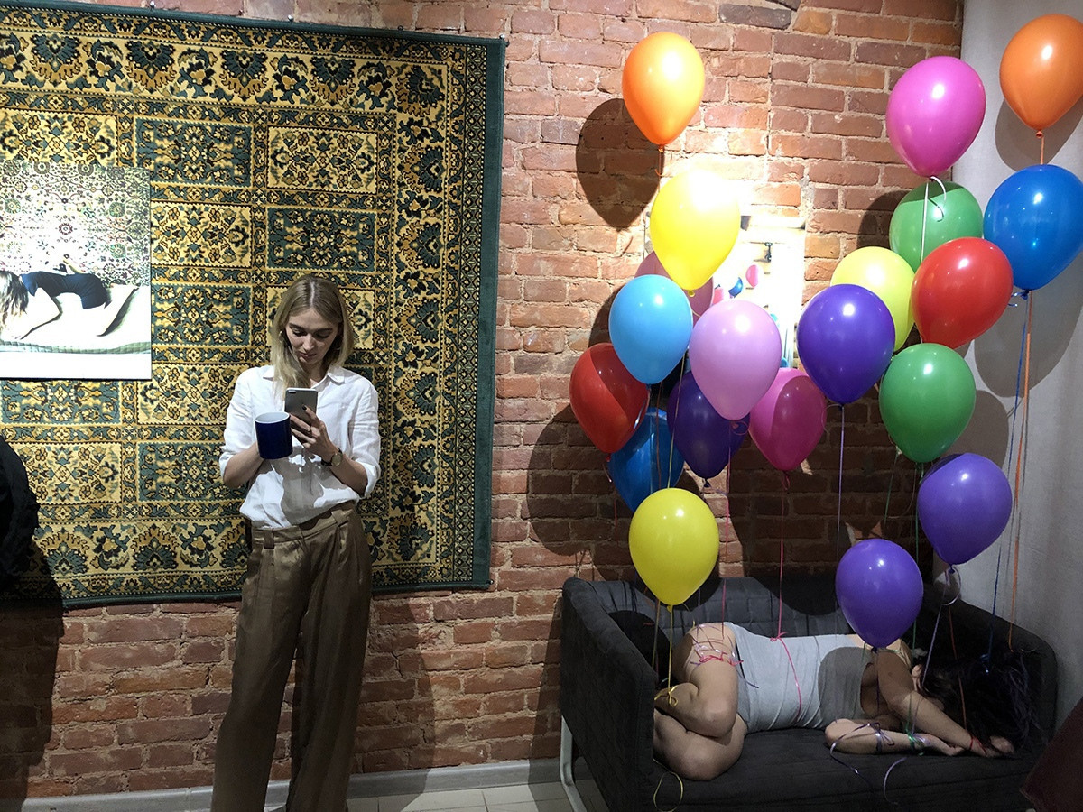 Puree with a taste of Triangles. Katya Bogachevskaya — independent curator, lecturer