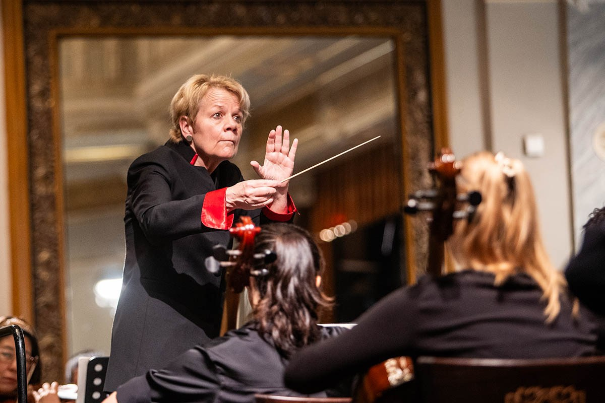 Conductor Marin Alsop during a performance in Plzen's Burgher’s Hall.