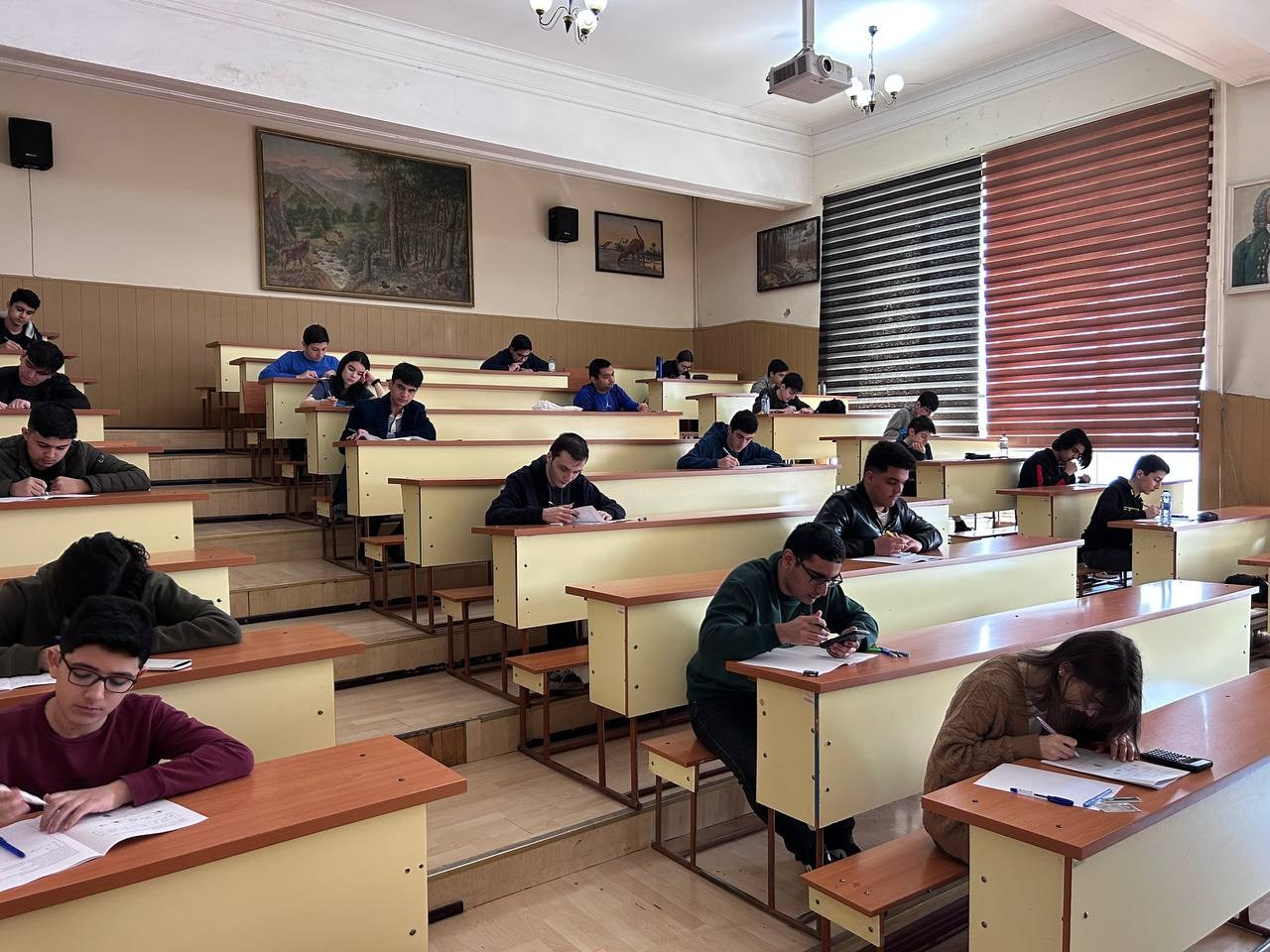 Bakı Dölət Universitetində V Azərbaycan Astronomiya Olimpiadasının final mərhələsi keçirilib. Həvəskar Astronomlar Cəmiyyəti — Astronomy.az