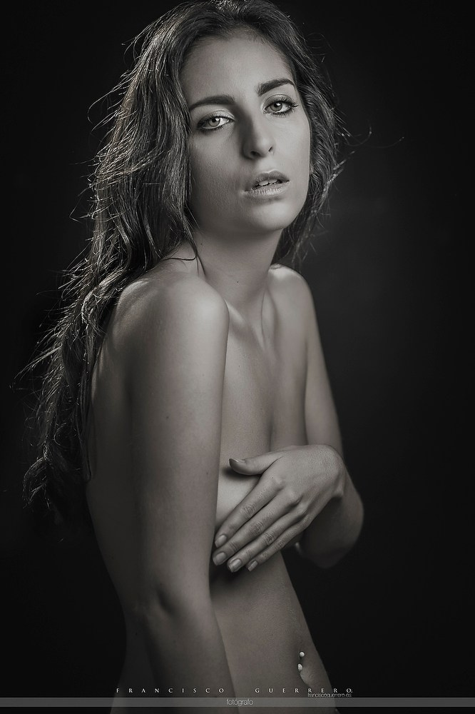 Taller de Iluminación Miercoles 29 de Octubre de 2025 de 9:30 a 14:30. Fotógrafo profesional en Sevilla Francisco Guerrero