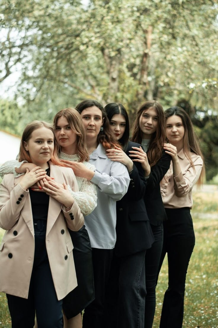 poze grup liceu Moldovaгрупповое фото лицей Молдоваfoto clasă Chișinăuфото класса Кишиневpoze colegi absolvireвыпускной класс фотоalbum grup școlar Moldovaгрупповой альбом Молдоваpoze promoție liceu