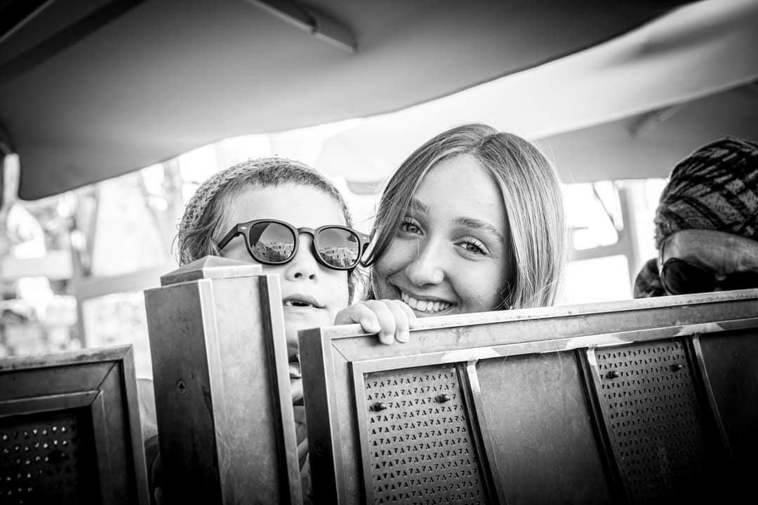 Middle East Photo Agency — Photography & Event Magnets — סוכנות צילום והדפסת מגנטים לאירועים