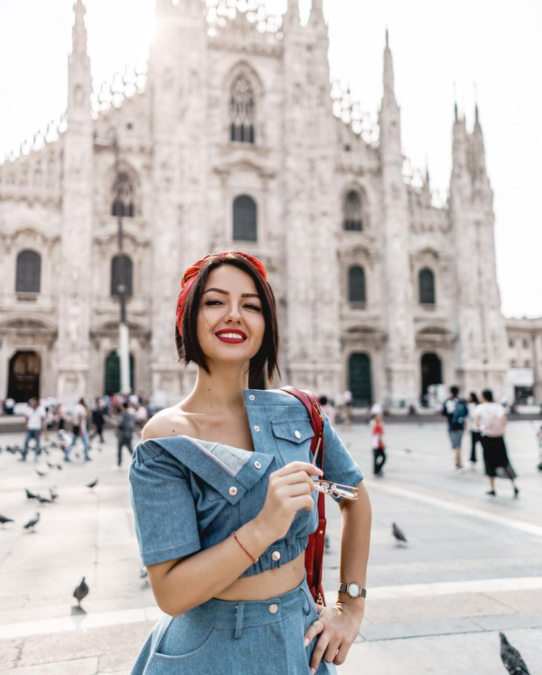 Life style. Julia Di |Fashion streetstyle photographer|videomaker in Milan & Paris