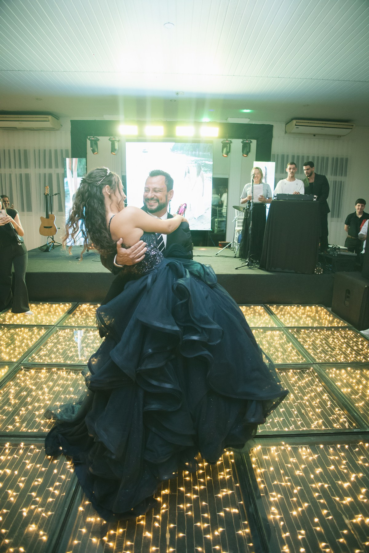 Mariah | Debutante | Bela Vista Hall, Resende/RJ. Studio Rodney Côrtes