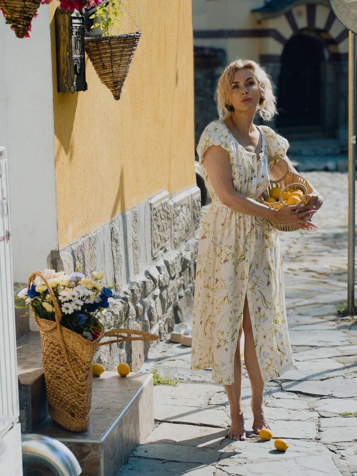 girl with lemons French style Plovdiv