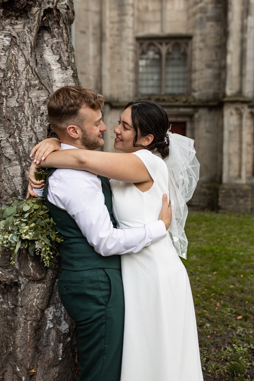 Svatební tým — svatební fotograf a kameraman. Dana Lišková — Empatická fotografka | Introspektivní umělkyně | Neurodivergentní koučka| Zakladatelka Artepy.cz