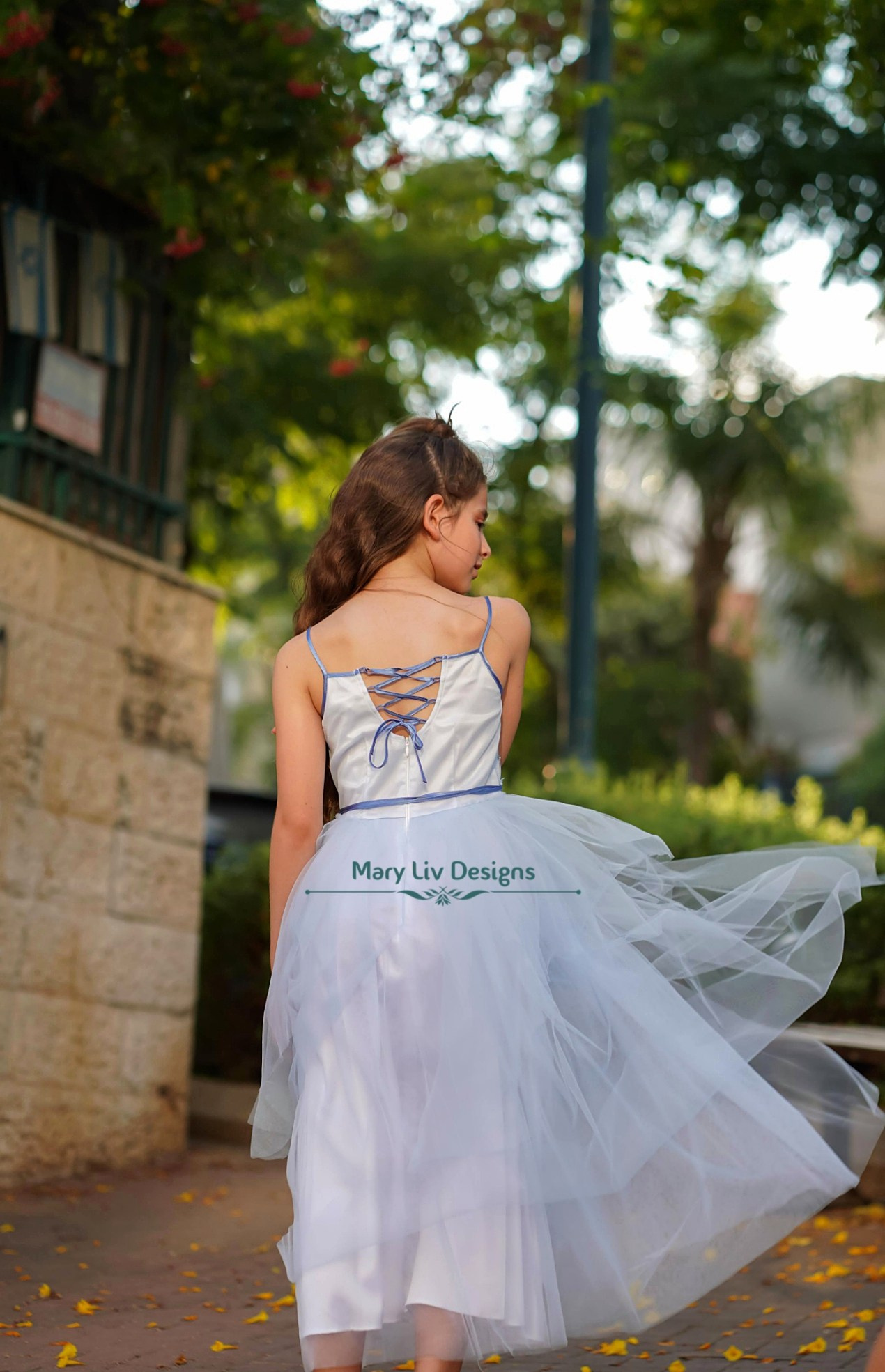 שמלה “Suzanne ". מרי ליב, מעצבת שמלות בתפירה אישית