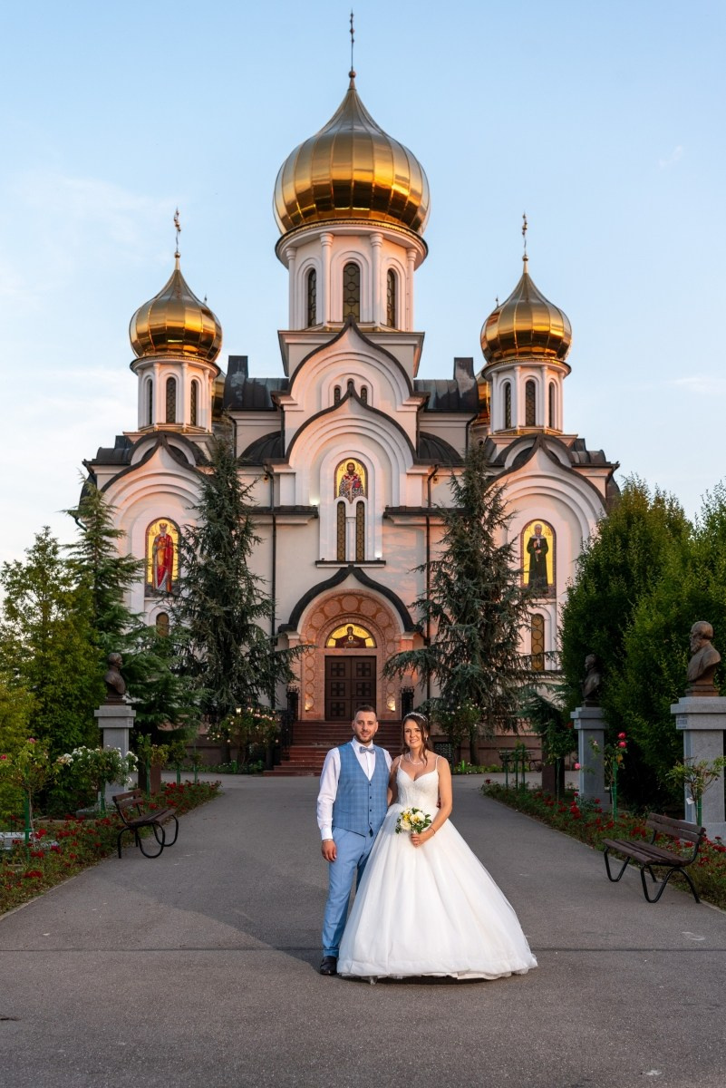 Fotografisanje vjenčanja u crkvi, Bijeljina