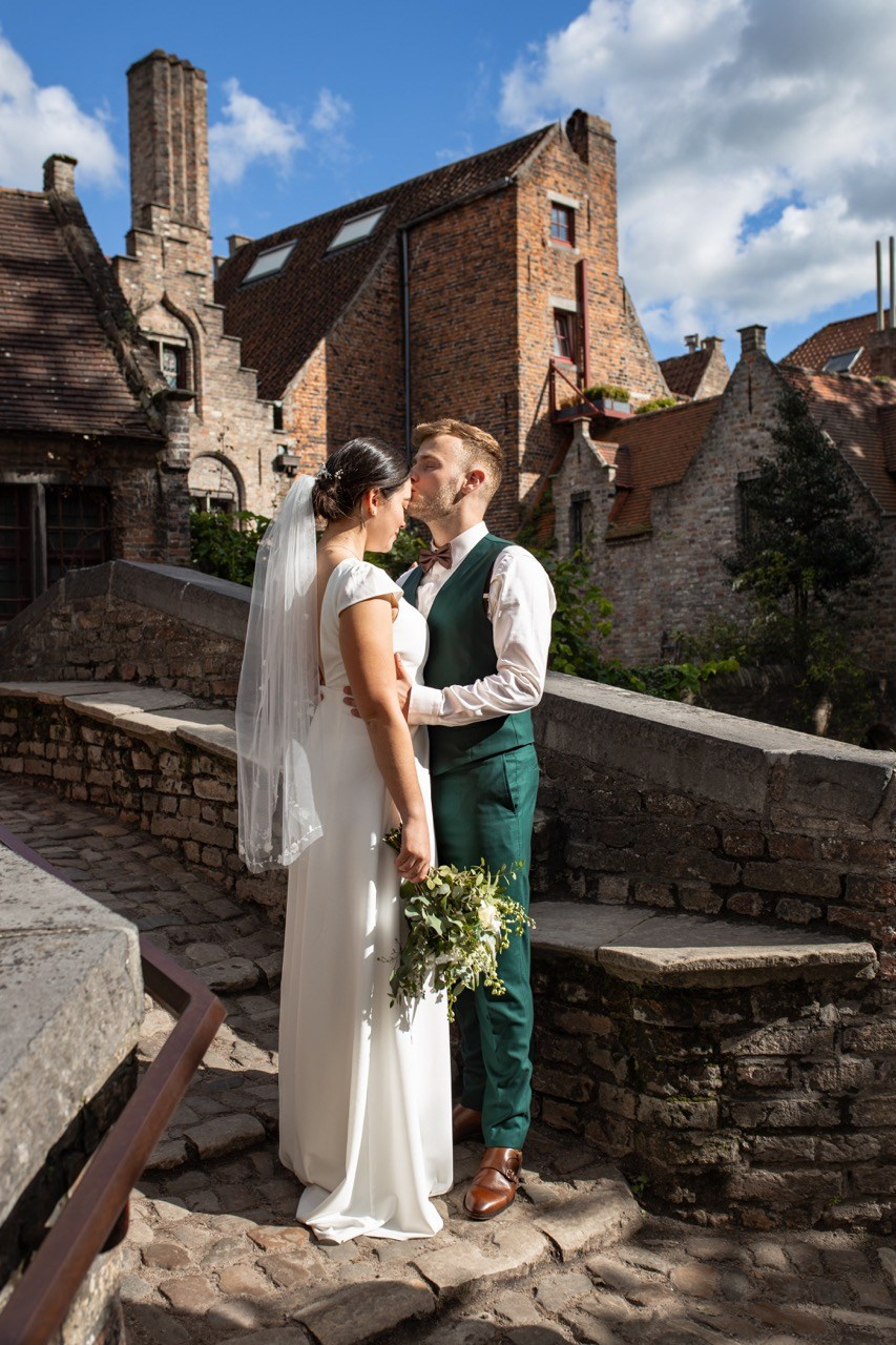Svatební tým — svatební fotograf a kameraman. Dana Lišková — Empatická fotografka | Introspektivní umělkyně | Neurodivergentní koučka| Zakladatelka Artepy.cz