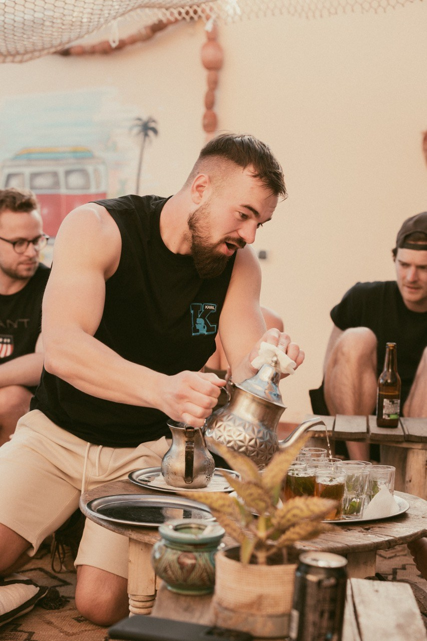 Travel and lifestyle fotografka. Dana Lišková — Empatická fotografka | Introspektivní umělkyně | Neurodivergentní koučka| Zakladatelka Artepy.cz