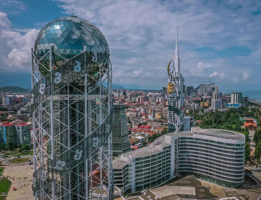 Romantic wedding ceremony in Batumi. Главная