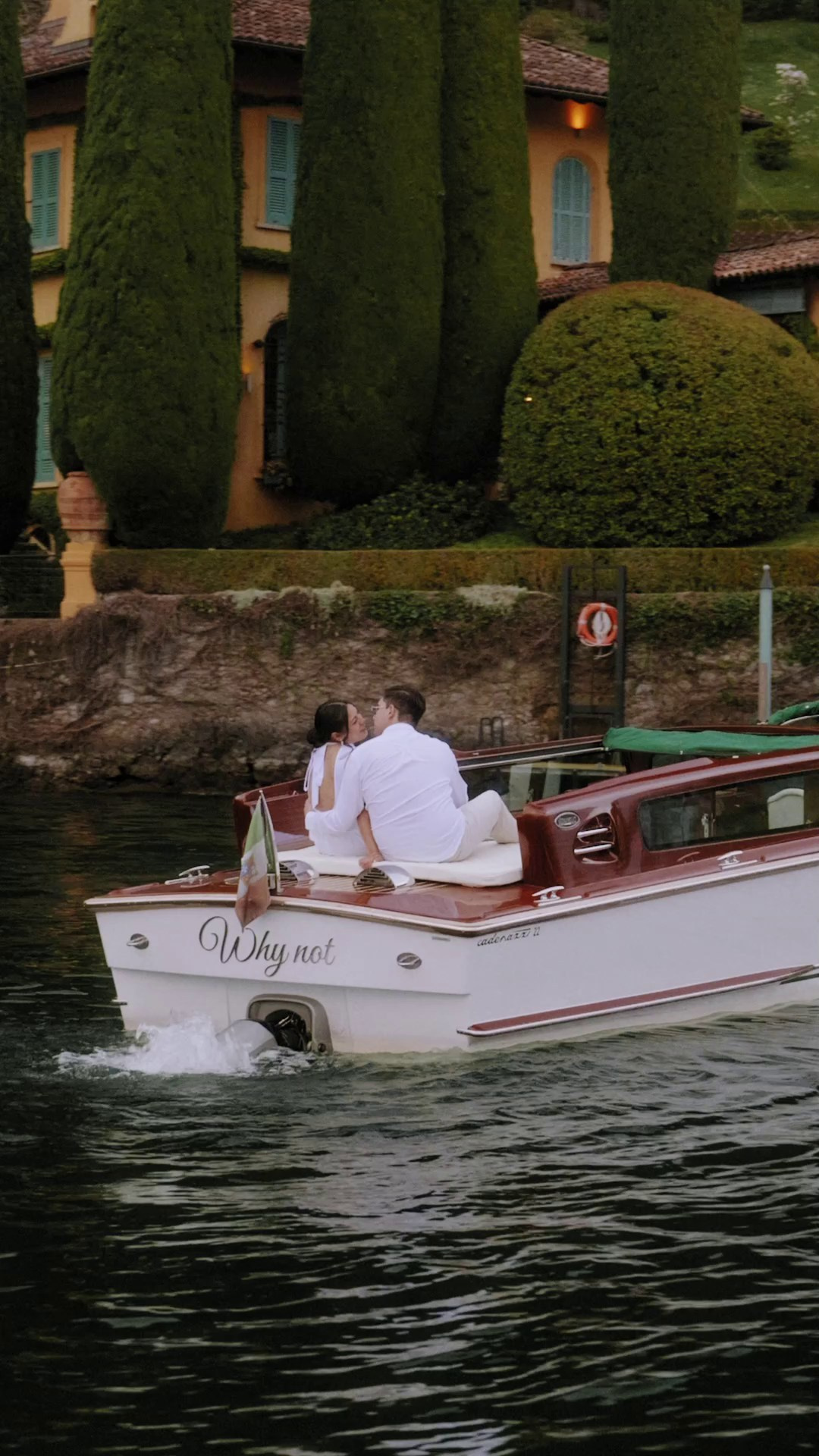 She said Yes đź’Ť | Sneak Peek & Video Highlights. Wedding photographer in Italy