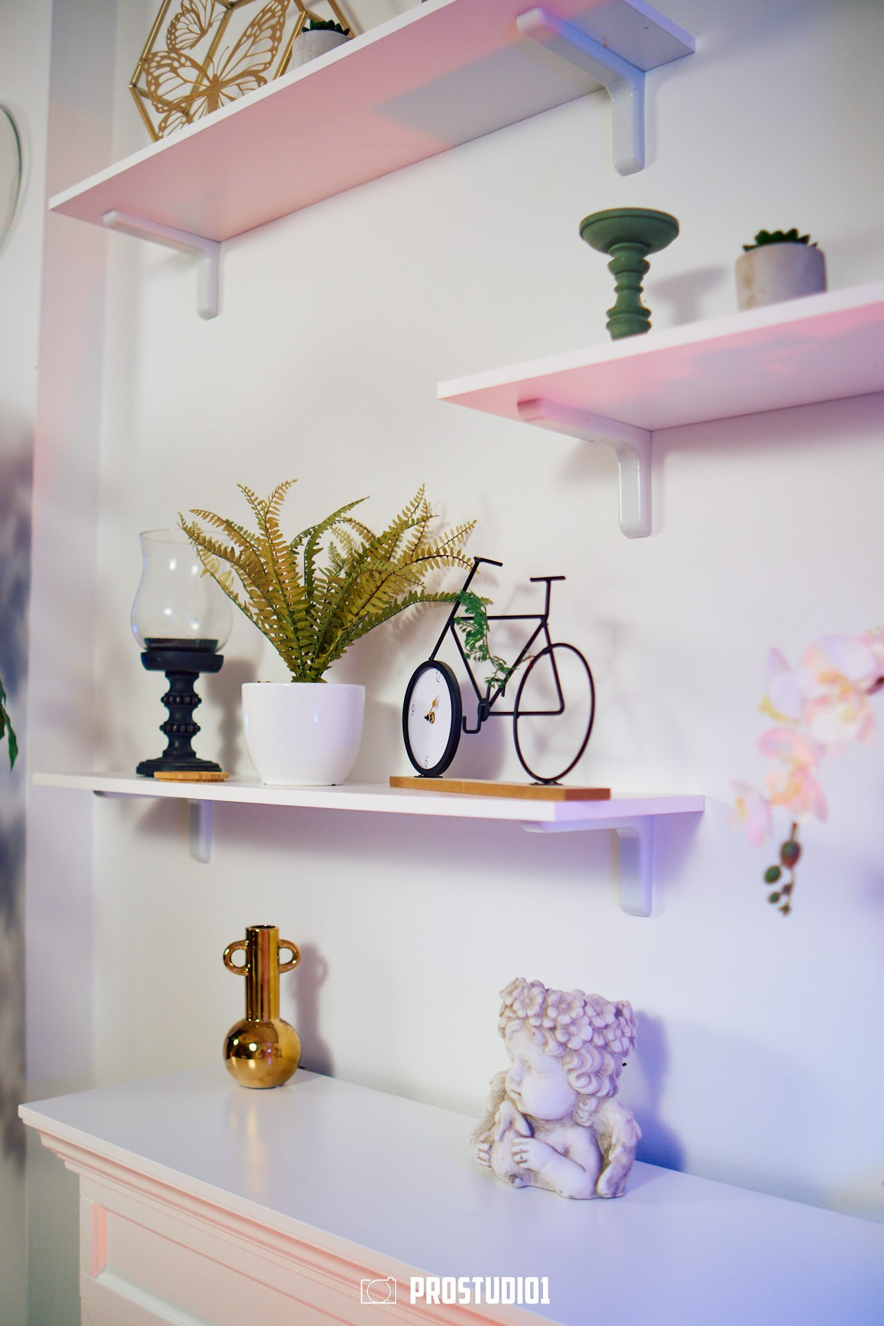 Video & Photo Studio with Black & White Zones | Zone 2. Podcast & Photo Studio in Hollywood, FL | ProStudio1 LLC