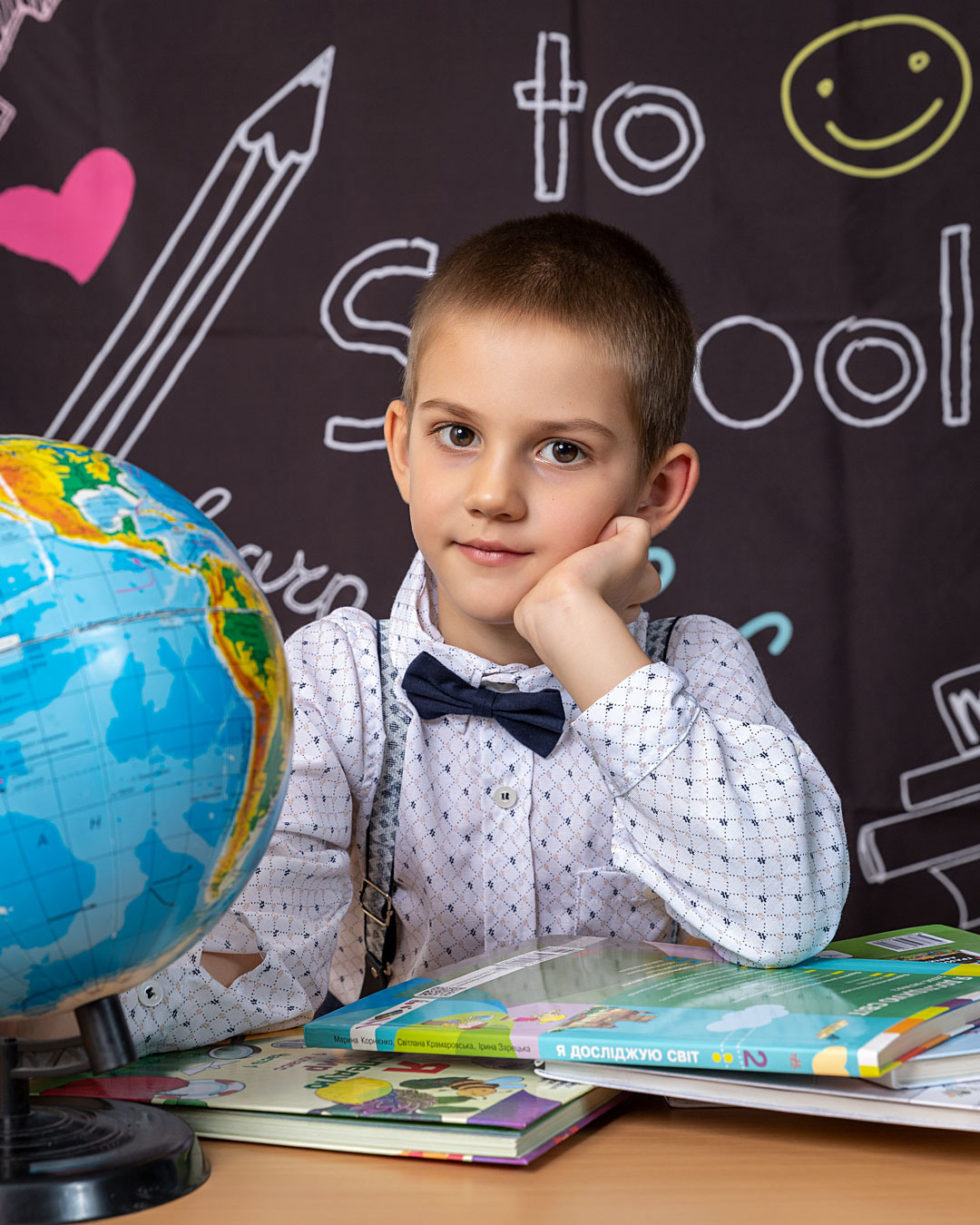 Шкільна фотосесія у вересні 2021. Детский и школьный фотограф в Запорожье Днепр Олег Дембицкий