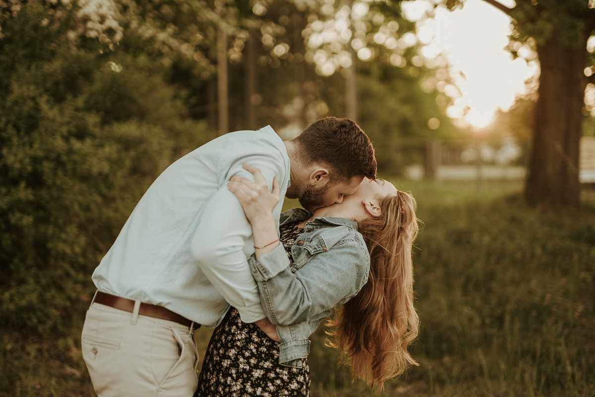 Sesja narzeczeńska Ani i Jaśka. Karkowskafoto - fotografia miłości