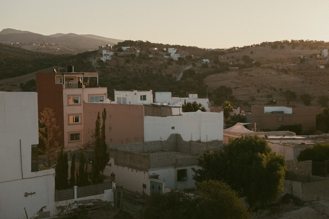 Travel and lifestyle fotografka. Dana Lišková — Empatická fotografka | Introspektivní umělkyně | Neurodivergentní koučka| Zakladatelka Artepy.cz