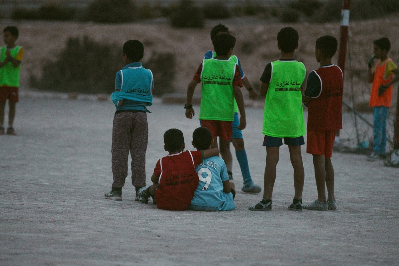 Travel and lifestyle fotografka. Dana Lišková — Empatická fotografka | Introspektivní umělkyně | Neurodivergentní koučka| Zakladatelka Artepy.cz