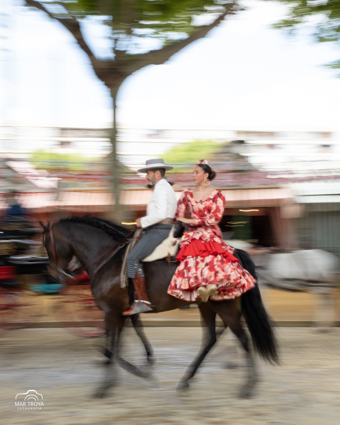 Feria de Sevilla 2025. Fotos con huella, fotografía de perros y mascotas en Sevilla