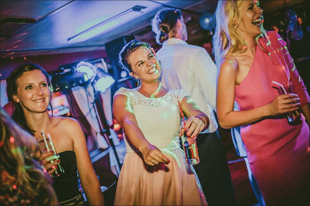 Michelle & Dan — Designer Vrtba Garden Wedding Photography, Prague