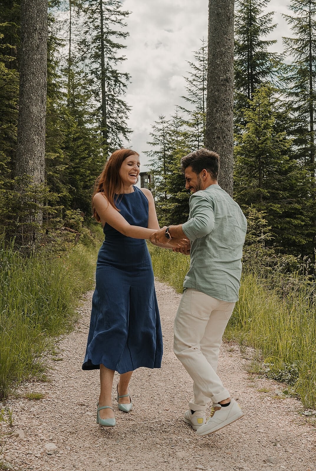 Sesión de Preboda en el Lago di Carezza, Dolomitas | El Velo Blanco. El Velo Blanco I Fotógrafos de Bodas