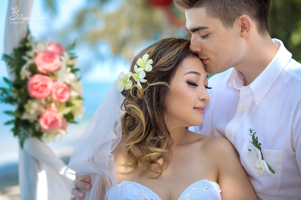 Western ceremony. Wedding on Koh Samui, Thailand