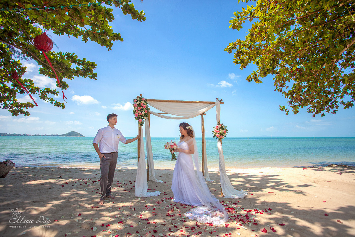 Western ceremony. Wedding on Koh Samui, Thailand