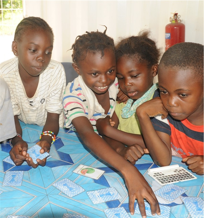 Photos of volunteer work in Congo. Simbahalu