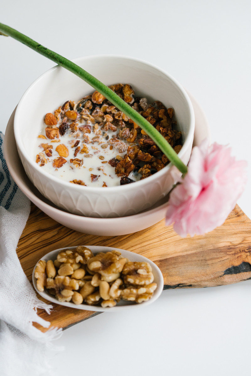 Corporate photographer for brand-aligned portraits and content creation. Websites, LinkedIn, PR and ads. Fast and consistent delivery. Inna Zaytseva Photography | Photographer in Munich | Content Creation