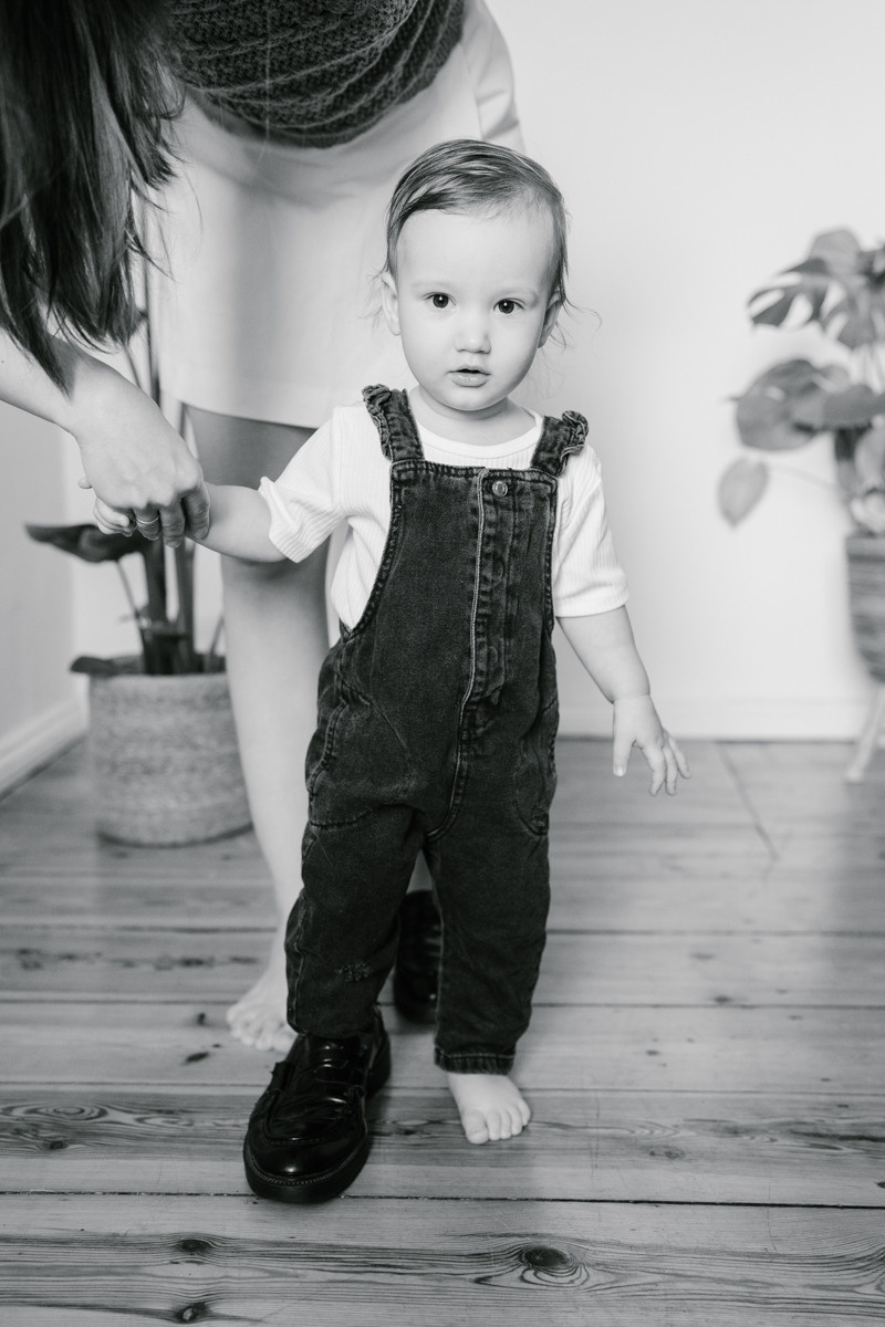 CONVERTING HOME FOR PHOTOSTUDIO FOR FAMILY PHOTOSESSION. Inna Zaytseva Photography | Photographer in Munich | Content Creation