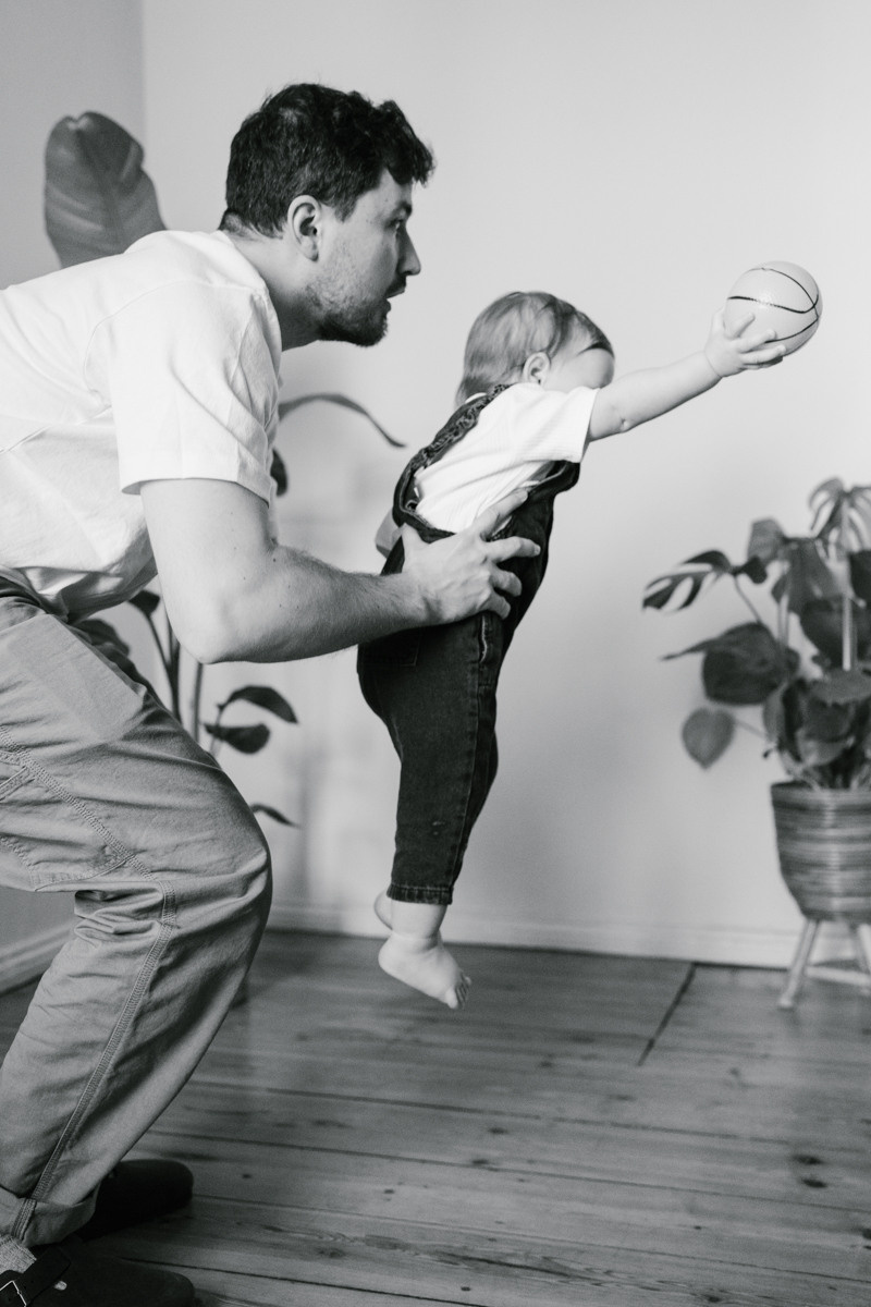 CONVERTING HOME FOR PHOTOSTUDIO FOR FAMILY PHOTOSESSION. Inna Zaytseva Photography | Photographer in Munich | Content Creation