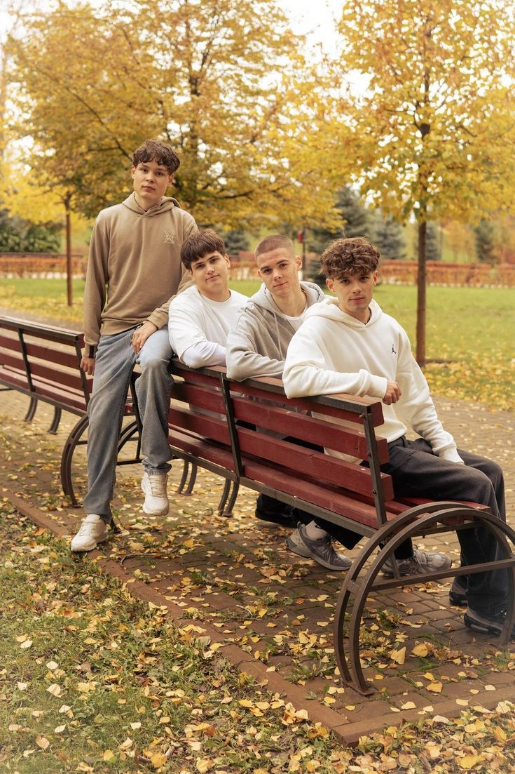 фото выпускников лицейfotografie colectiv clasăколлективное фото классаfoto 9 класс Молдовафото 9 класс Молдоваfoto 12 класс Кишиневфото 12 класс Кишиневfotograf grup școlar Chișinăuшкольный фотограф групповые фото