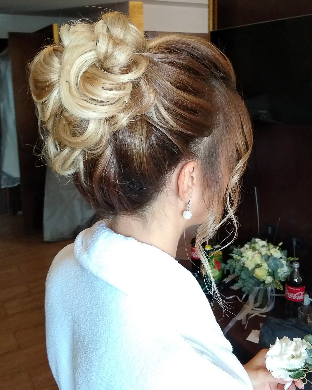 Hairdresser in Montenegro. Makeup artist and hairdresser in Montenegro Nadia Lia