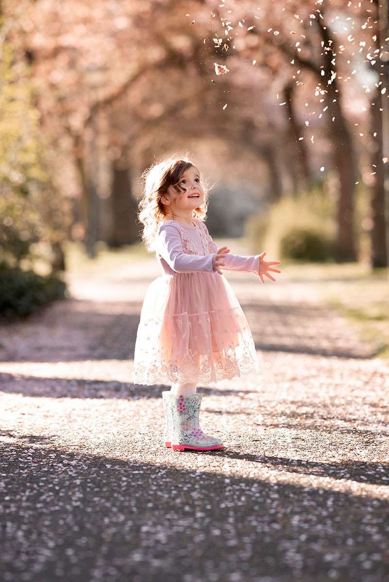 Voorjaar fotoshoot meisje